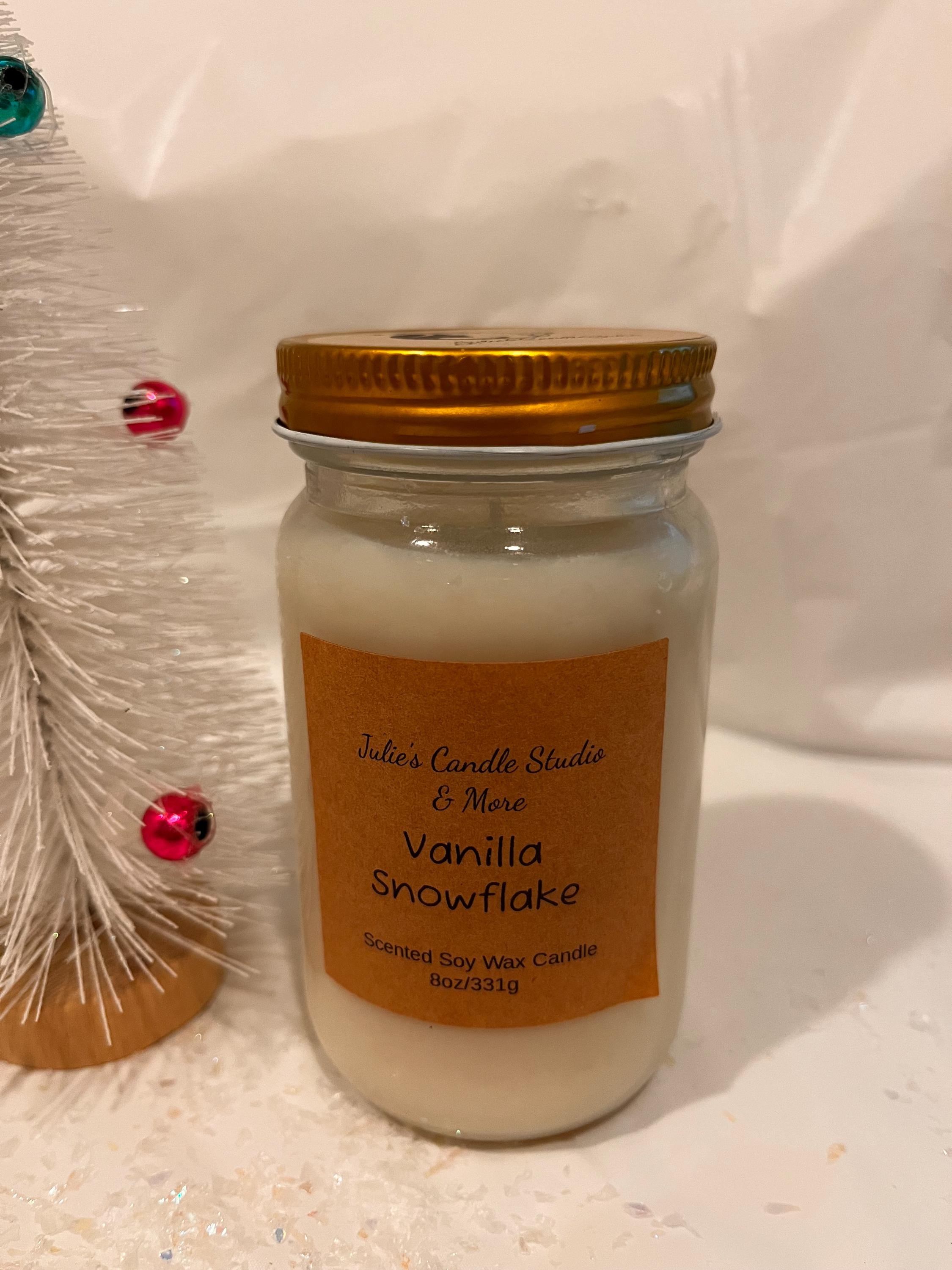 Vanilla Snowflake Soy Wax Candle, Sparkling Mint Scent, 8oz