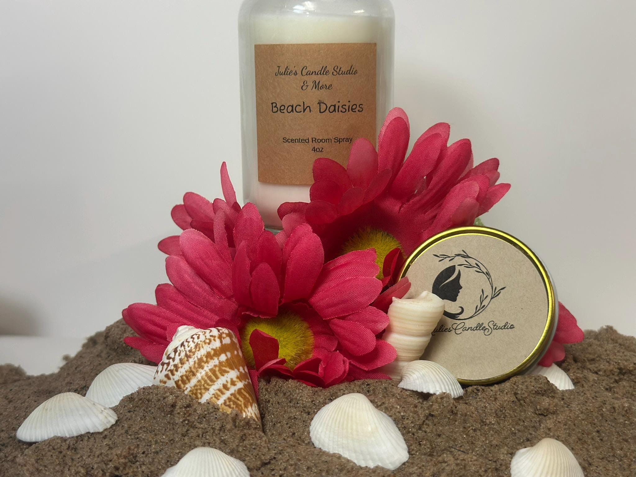 Beach daisies scented 8oz soy wax candle