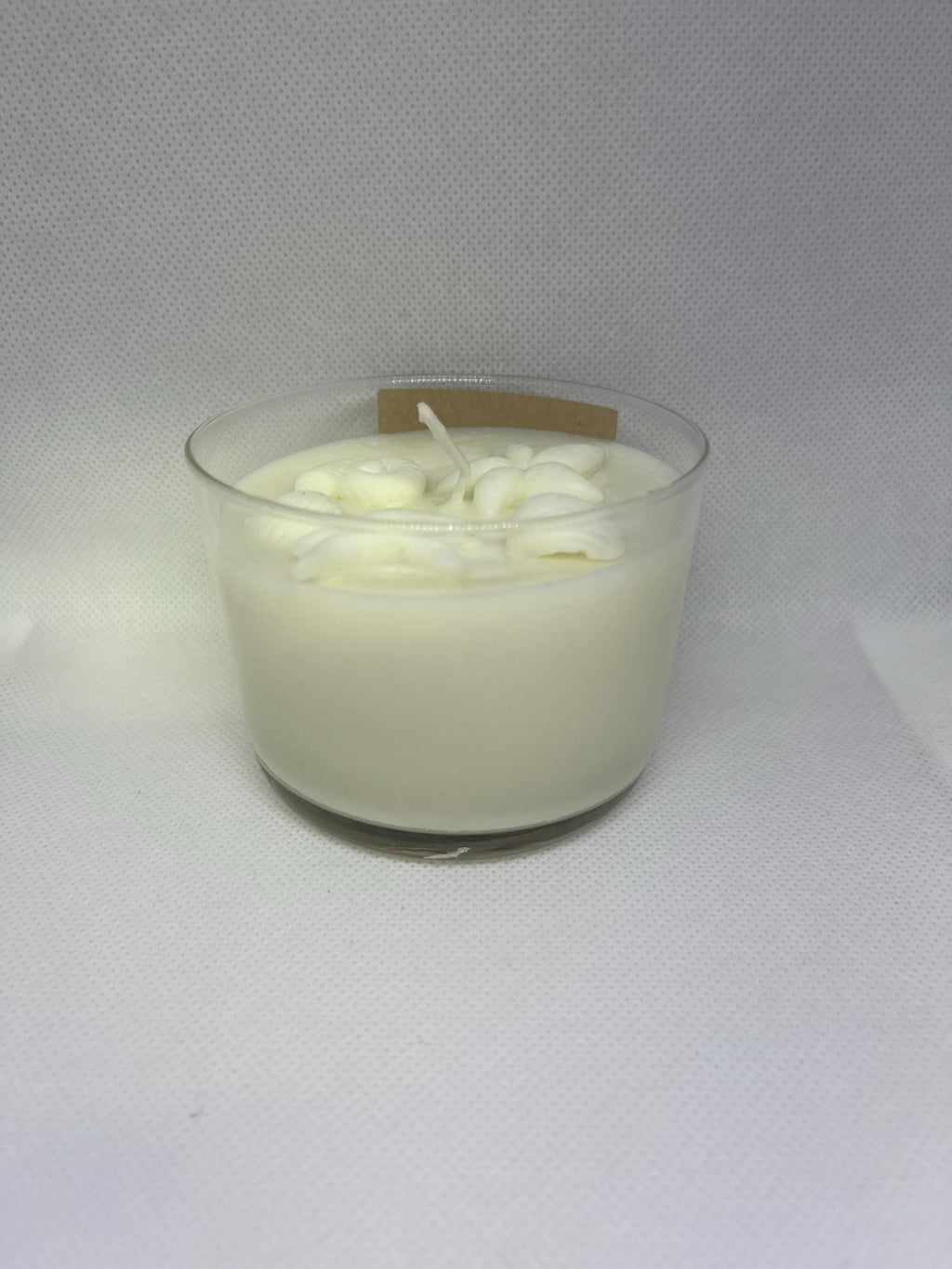 Beach linen scented 4oz candle