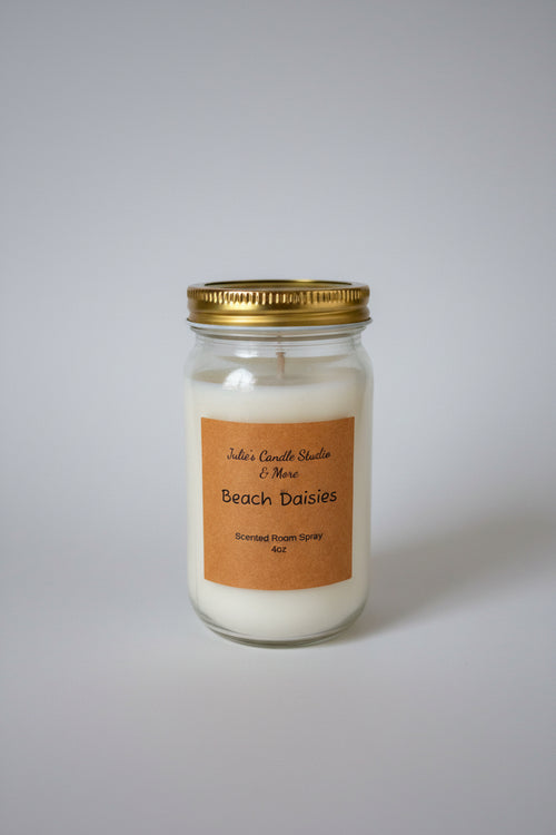 Beach daisies scented 8oz soy wax candle