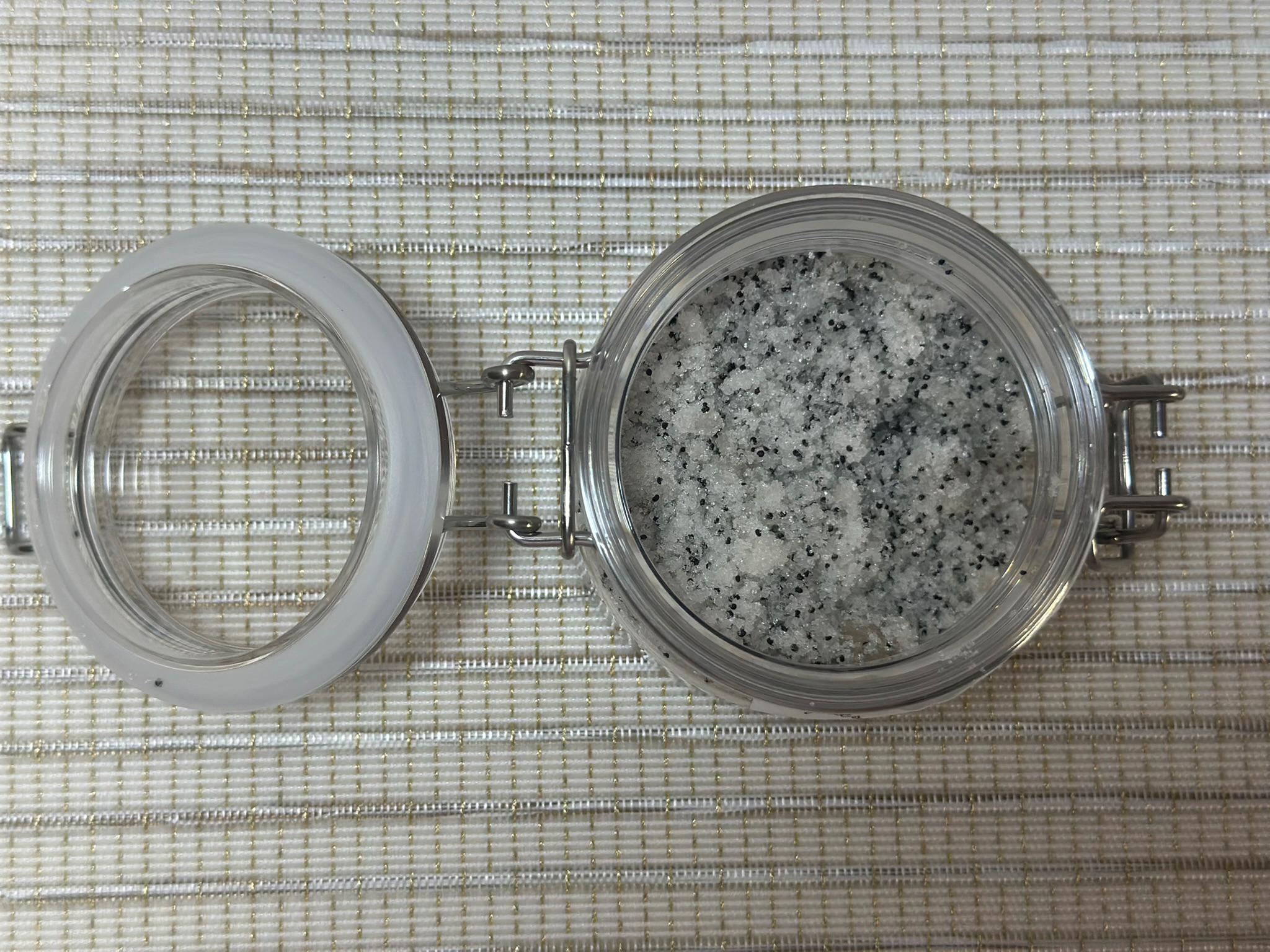 Wildflower and honey scented 8oz body scrub