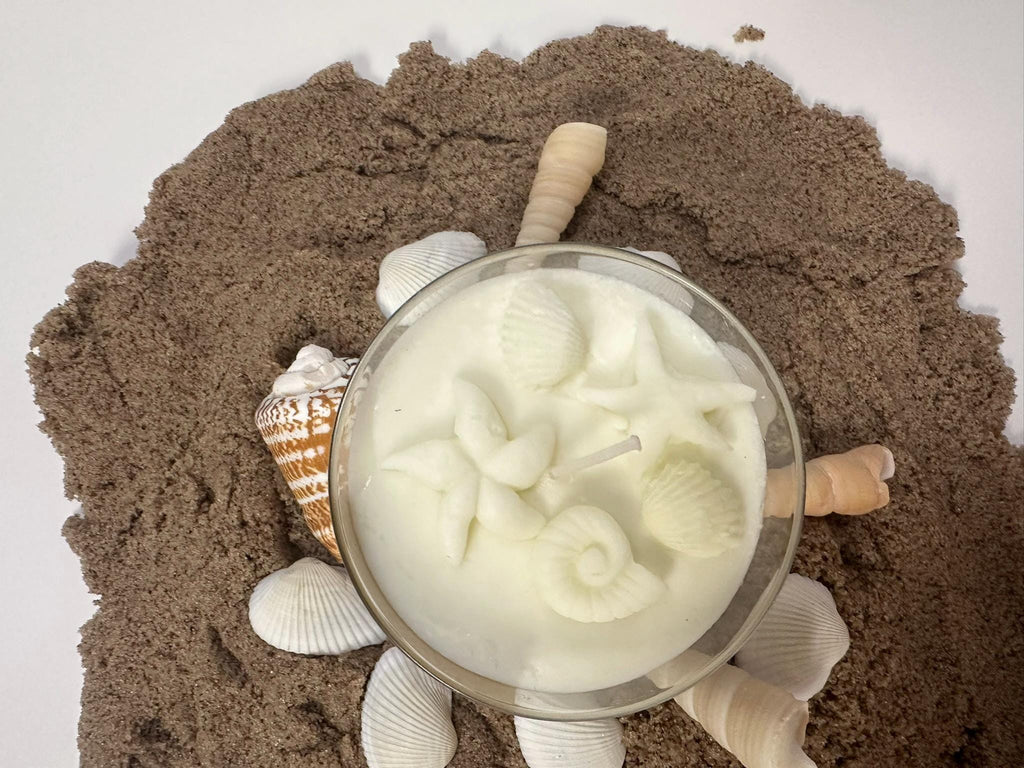 Beach linen scented 4oz candle