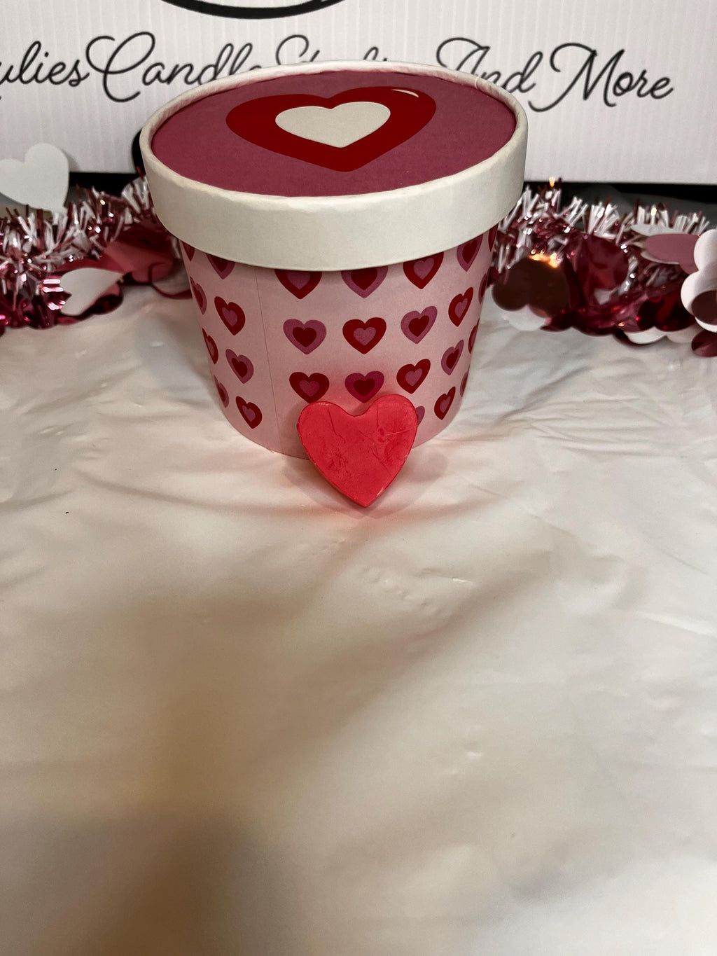 Garden of roses scented heart shaped 5 oz container wax melts. Gift giving, Valentine’s day, birthday gift, homemade, soy wax