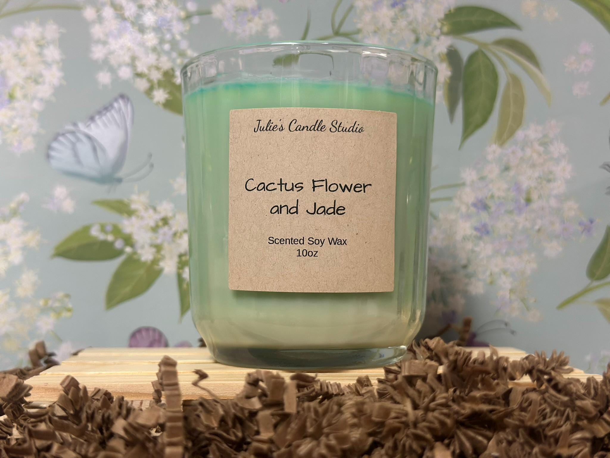 Cactus flower and jade scented 10oz candle